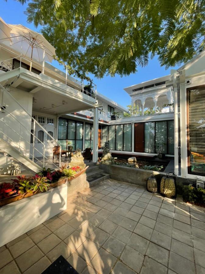 Bed and Breakfast Jaritt Nymmanh Chiang Mai Exterior foto